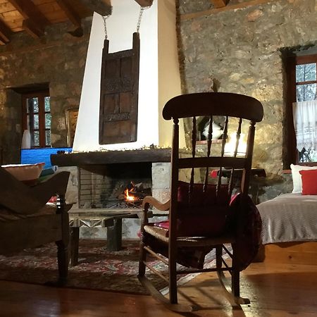 Mariolata Stone House Villa Lilaia Exterior photo