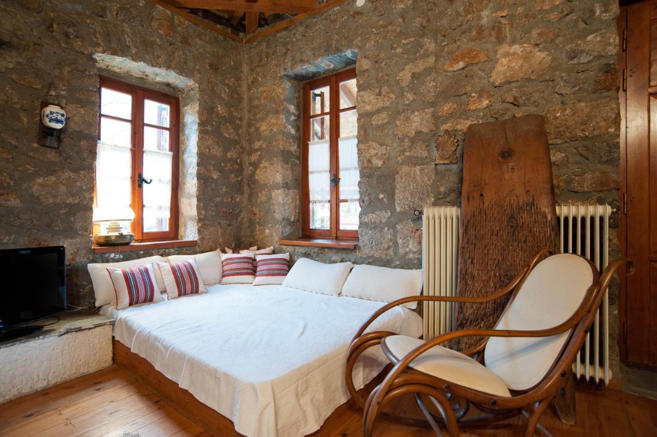 Mariolata Stone House Villa Lilaia Exterior photo